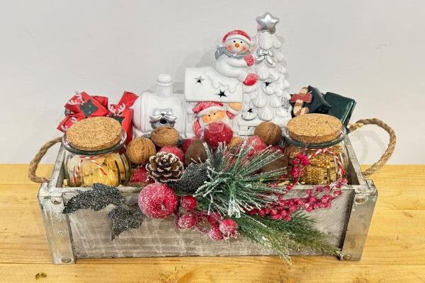 Rustic Christmas Crate